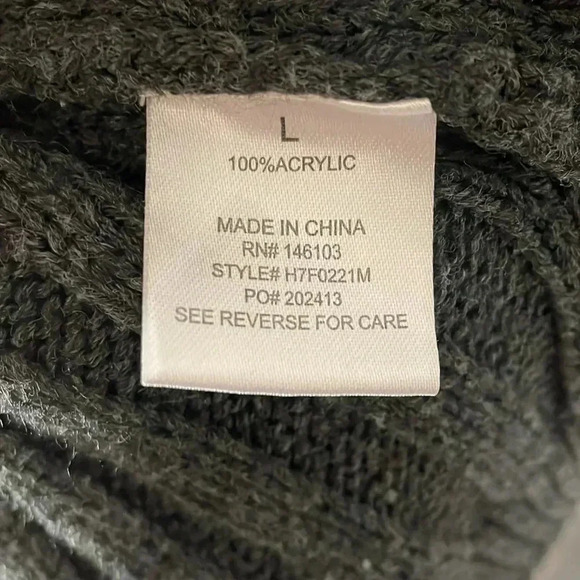 Hippie Rose Women’s Large Acrylic Long Sleeve Dark Gray Cable Knit Sweater - Picture 8 of 9